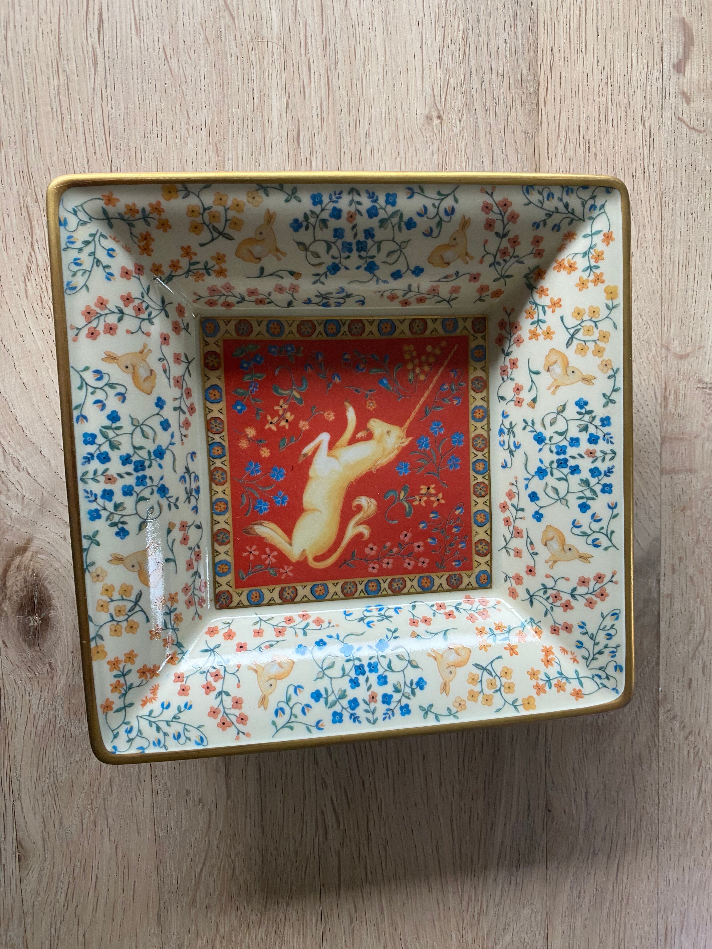 Pocket tray creation for Philippe Deshoulieres