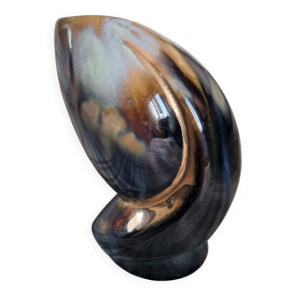 Very original vintage vase signed Vérigord.