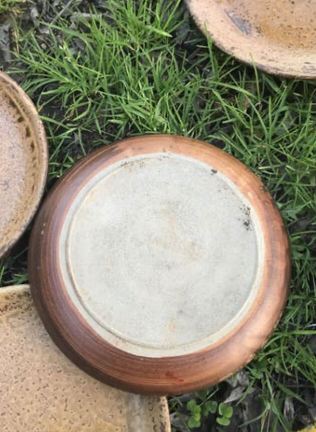 Lot of sandstone dishes