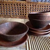 Set de 4 bols et 4 assiettes en bois