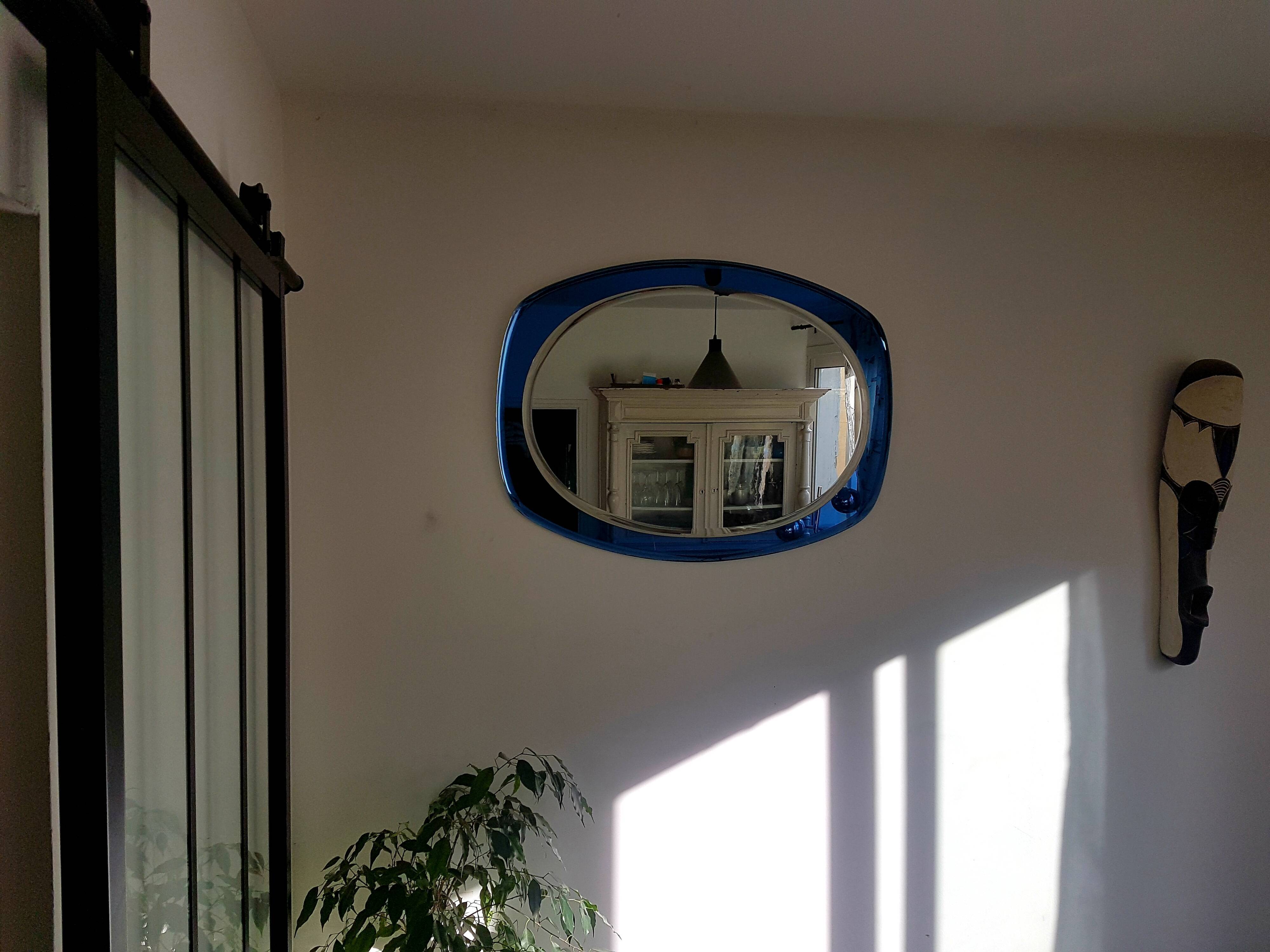 Miroir sur plaque de verre bleu 60×80 cm