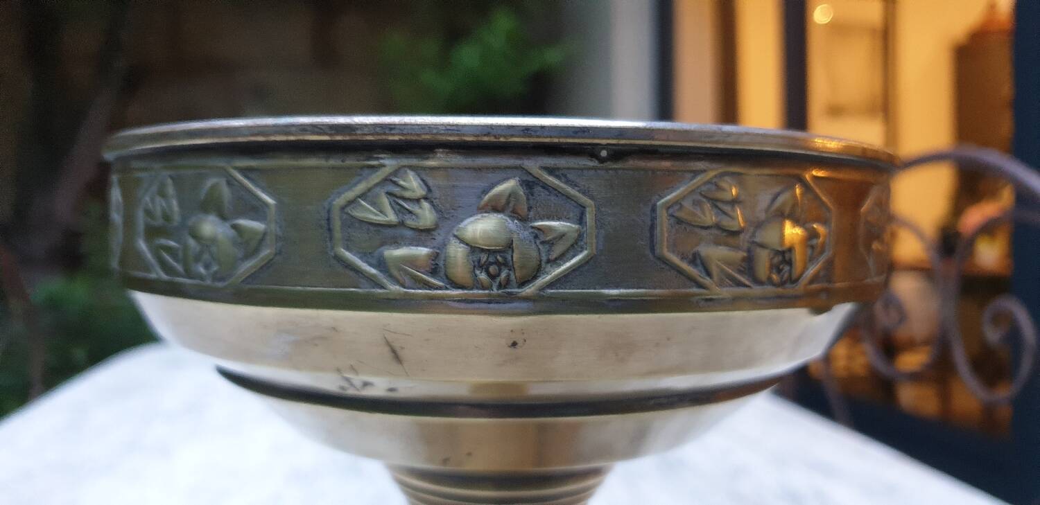 Brass fruit bowl