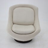 1970s Shell Lounge Chair in Bouclé Upholstery