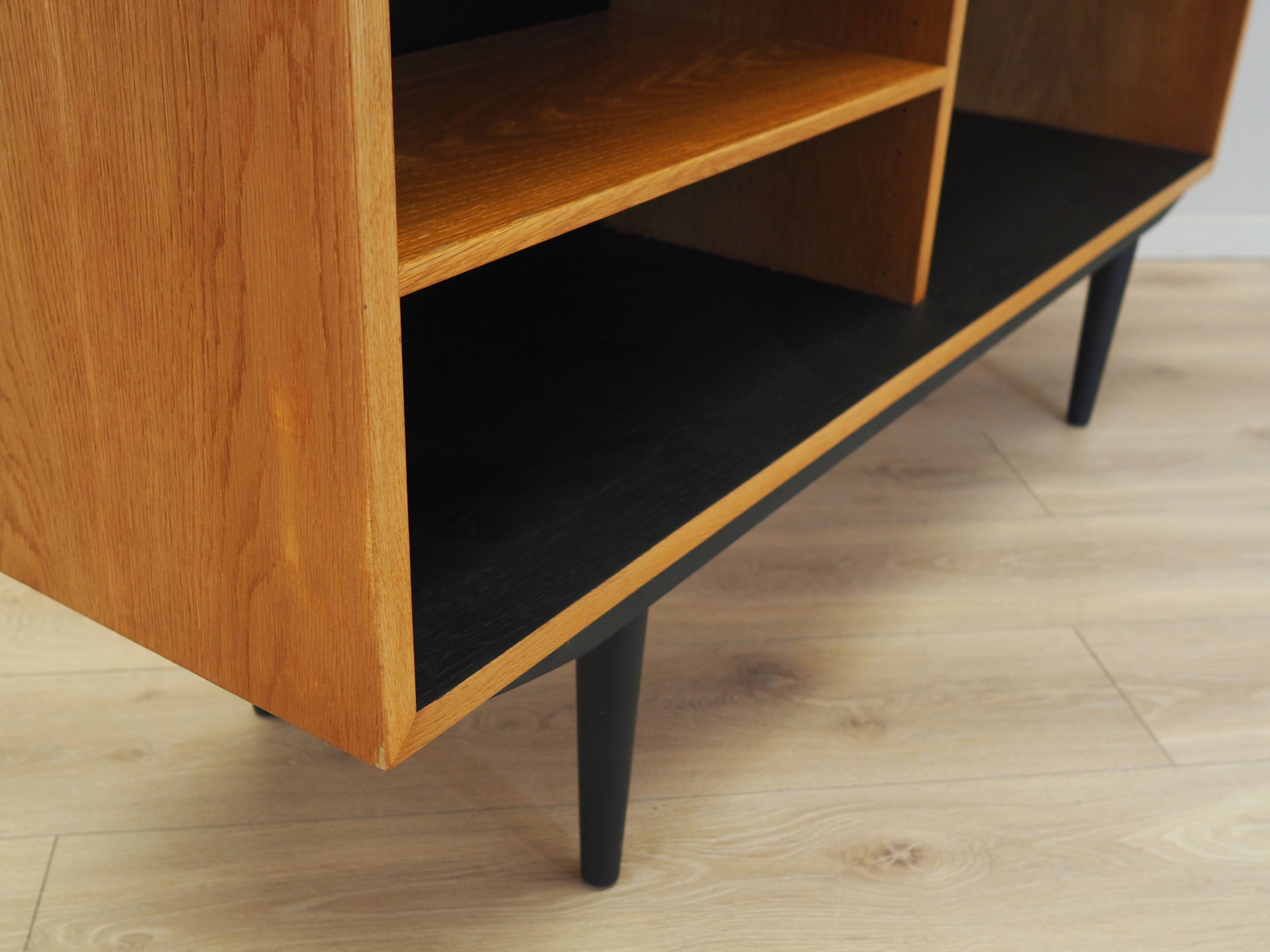 Ash bookcase, Scandinavian design, 1960s, designer: Børge Mogensen, manufac