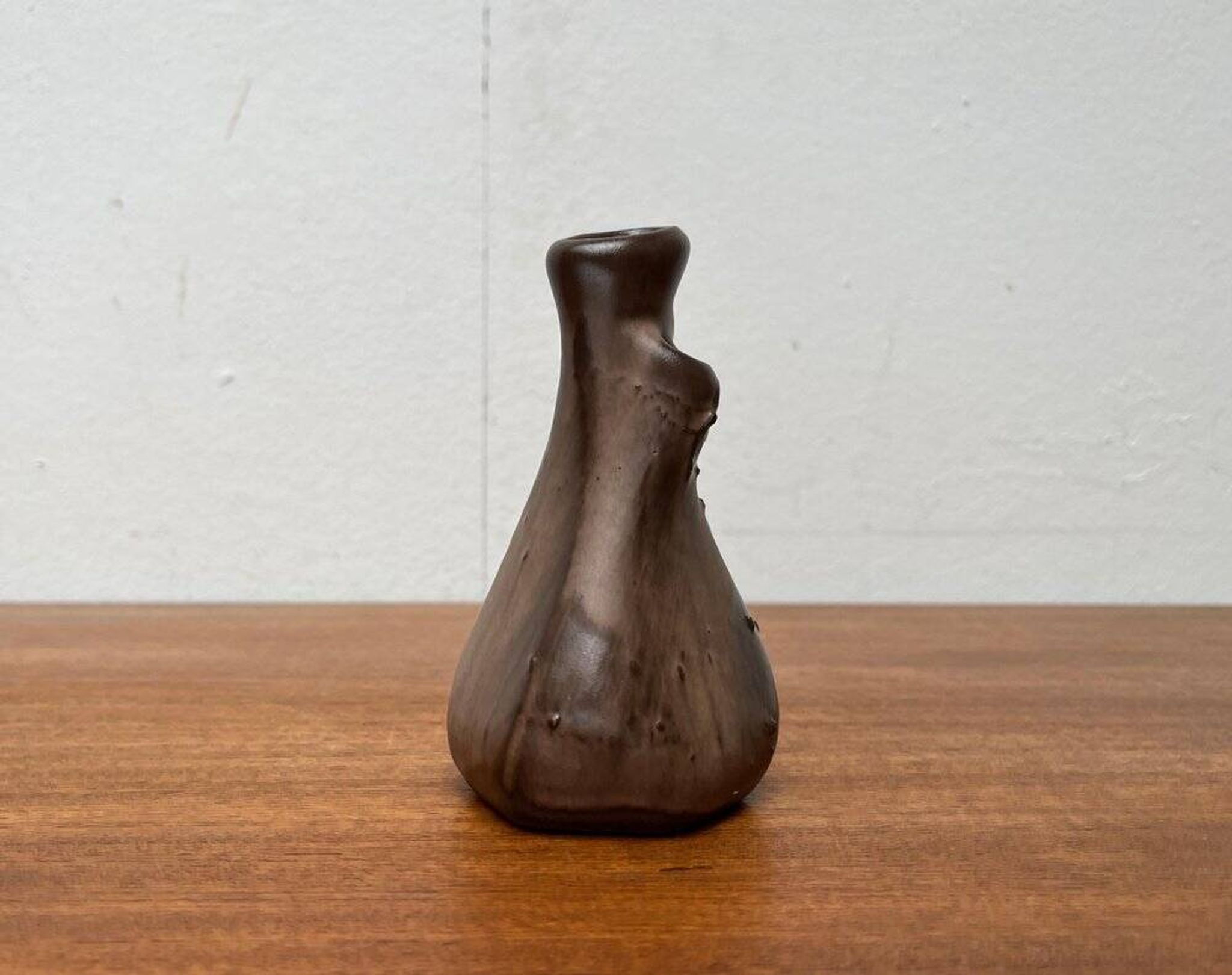 Organic studio pottery vase in mid-century style by Montanus & Remy, Germany, 1960s.