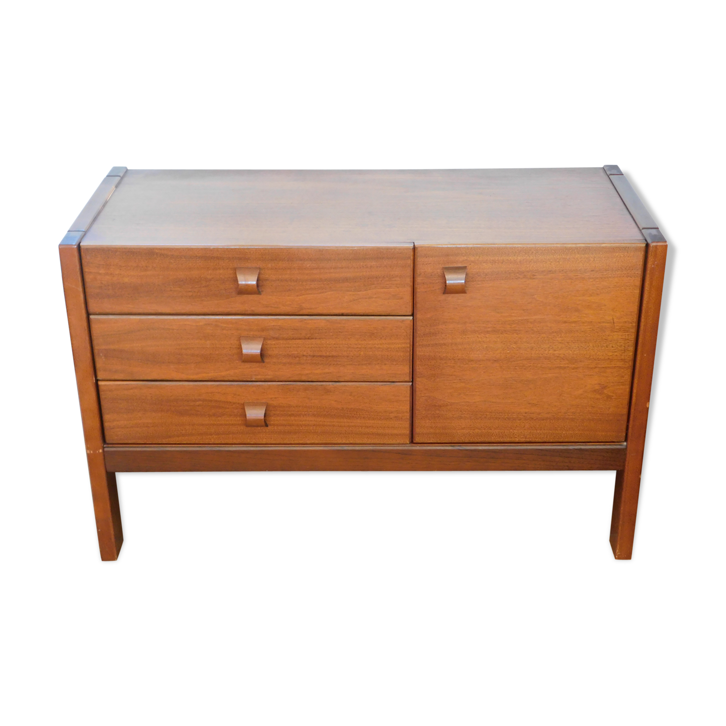 Chest of drawers vintage year 70' scandinavian style