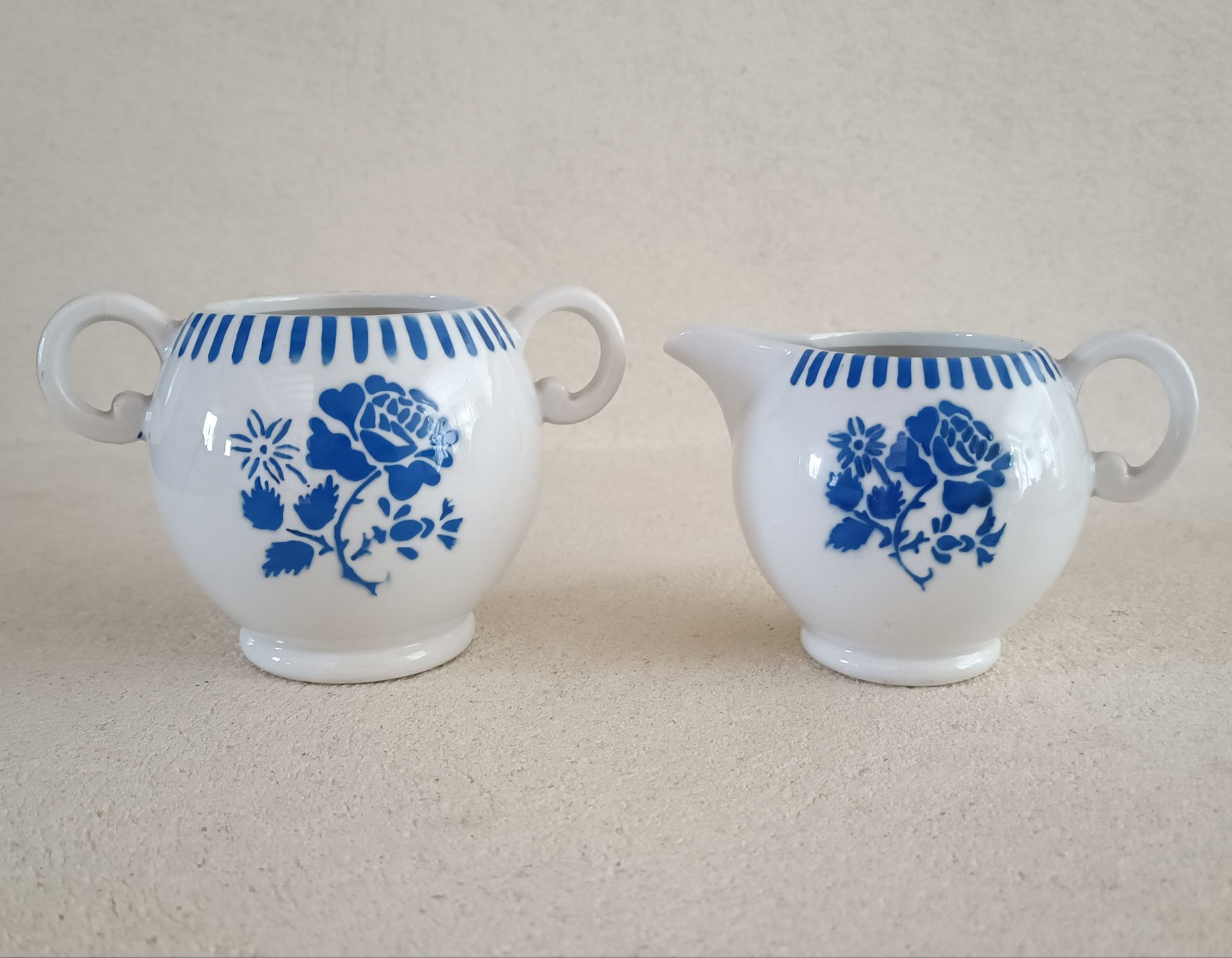 Iron earth sugar bowl and milk jug Lunéville