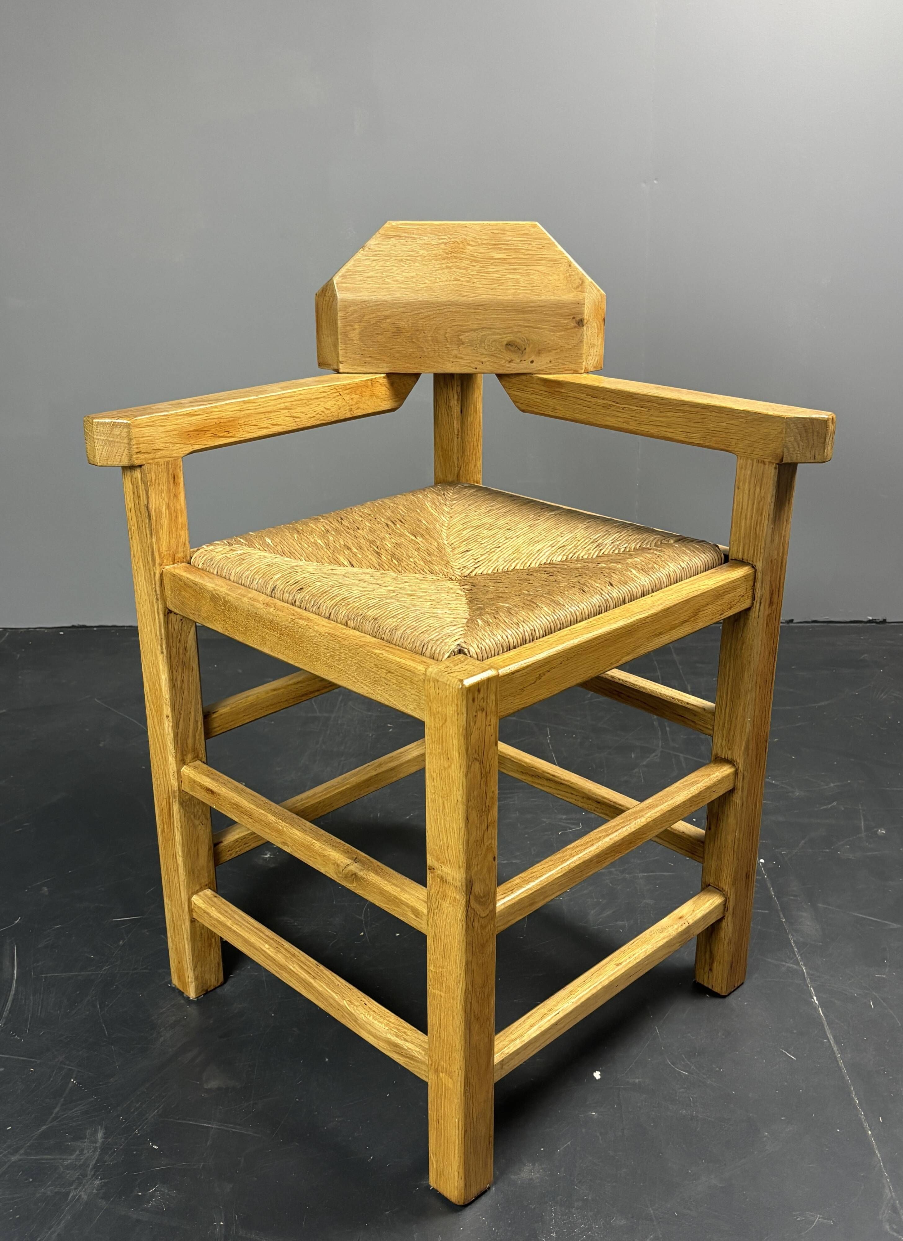 Dutch postmodern brutalist oak corner side chair with rush seat, 1970s