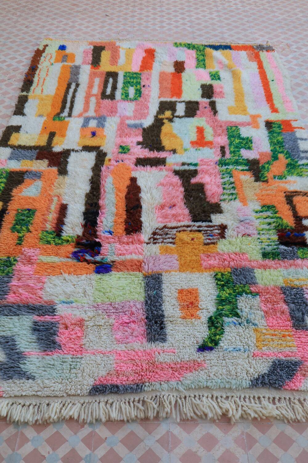 Modern multicolor boujad berber moroccan rug