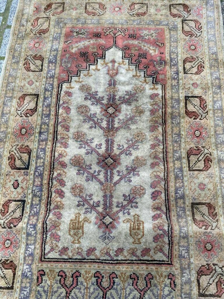 Vintage Turkish Kayseri carpet in silk and cotton 106x61 cm