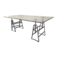 Grande table industrielle vintage en verre avec tréteaux métalliques réglab
