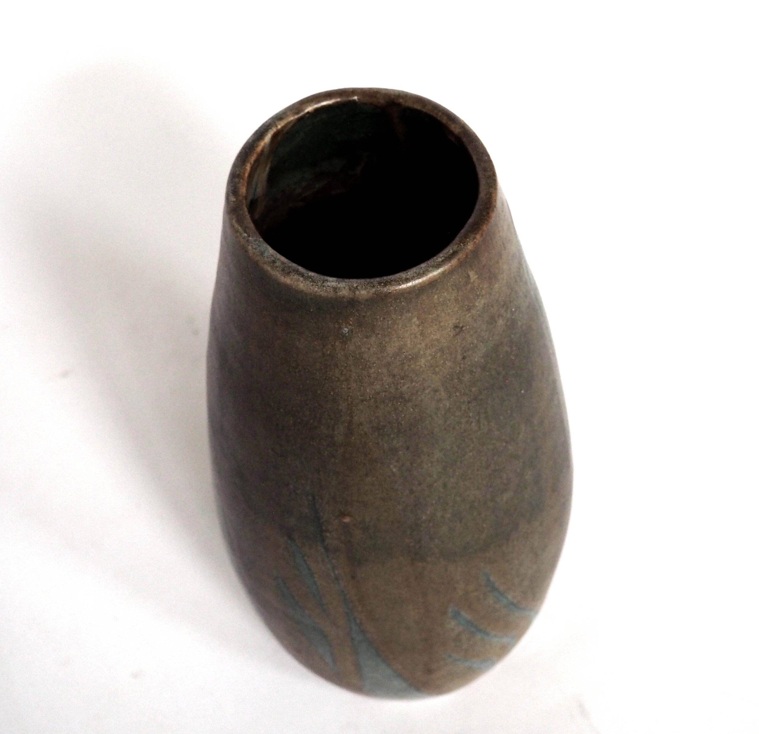Stoneware vase signed Pointu