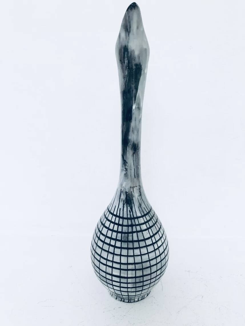 Vintage grey checkered ceramic – Capron spirit, circa 1960