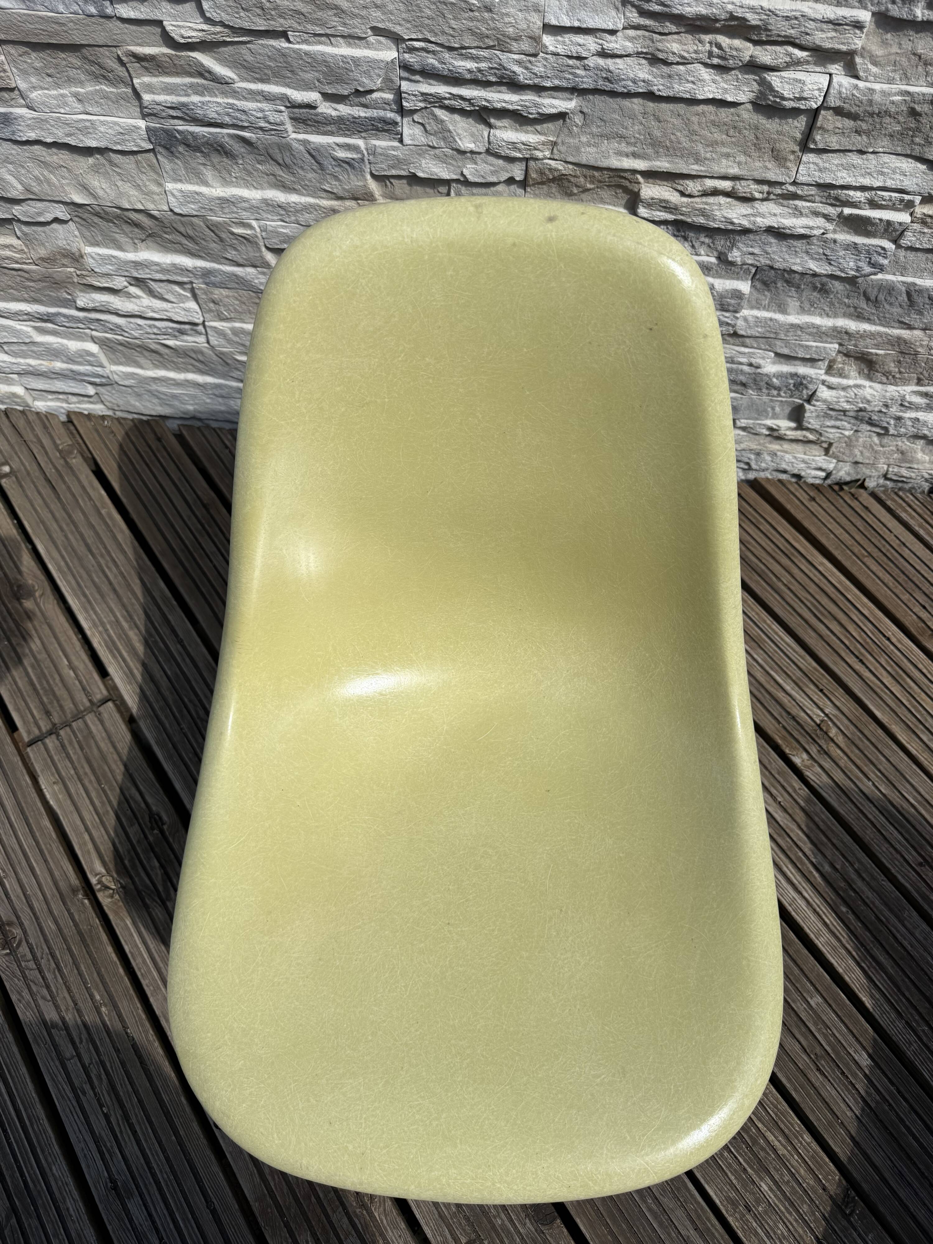 LSR EAMES HERMAN MILLER