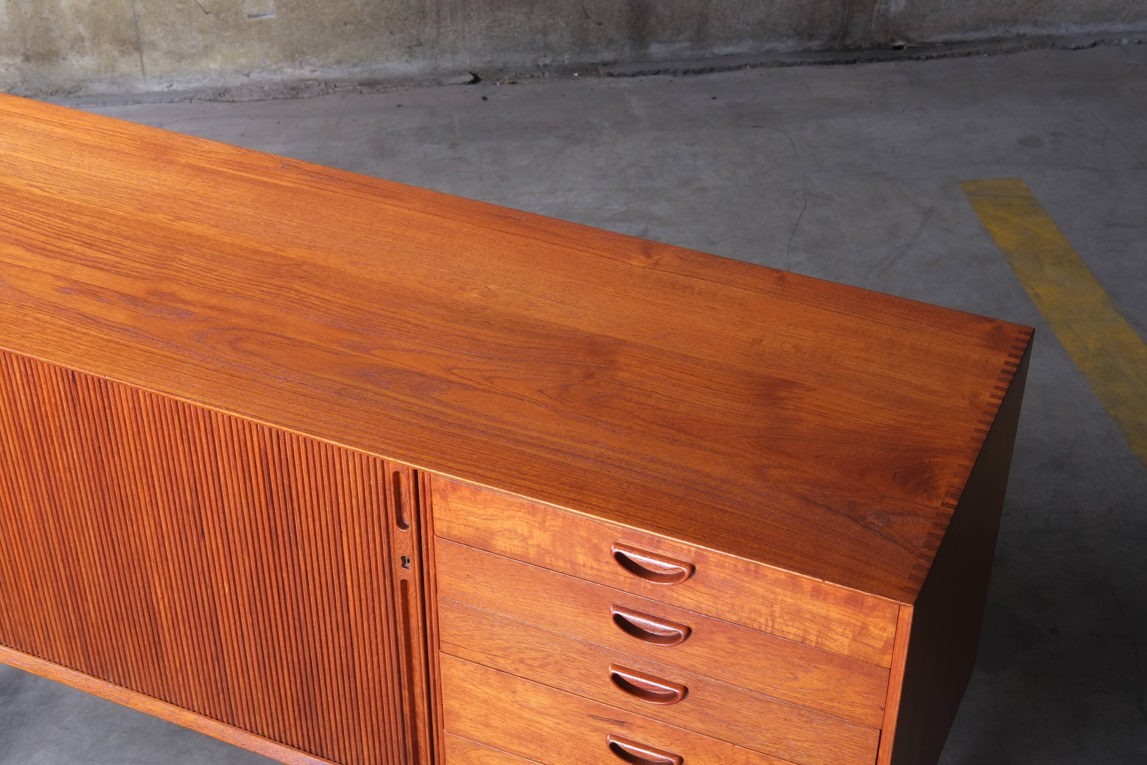 Peter Hvidt & Orla Mølgaard Nielsen sideboard