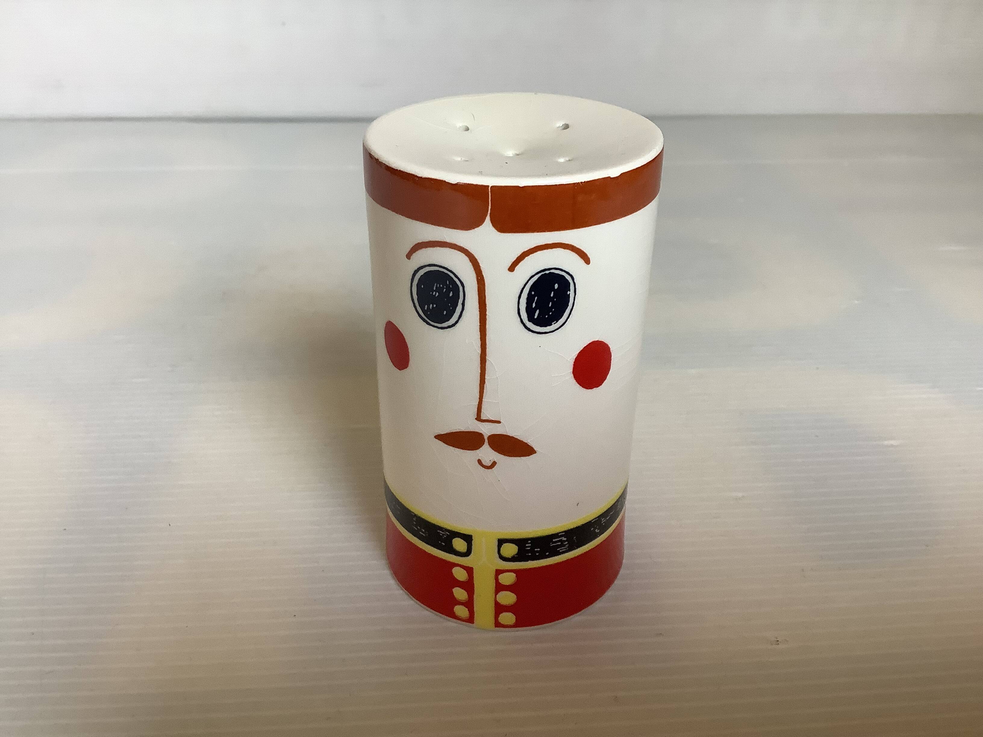 Vivienne Brennan Carlton Ware designer salt shaker