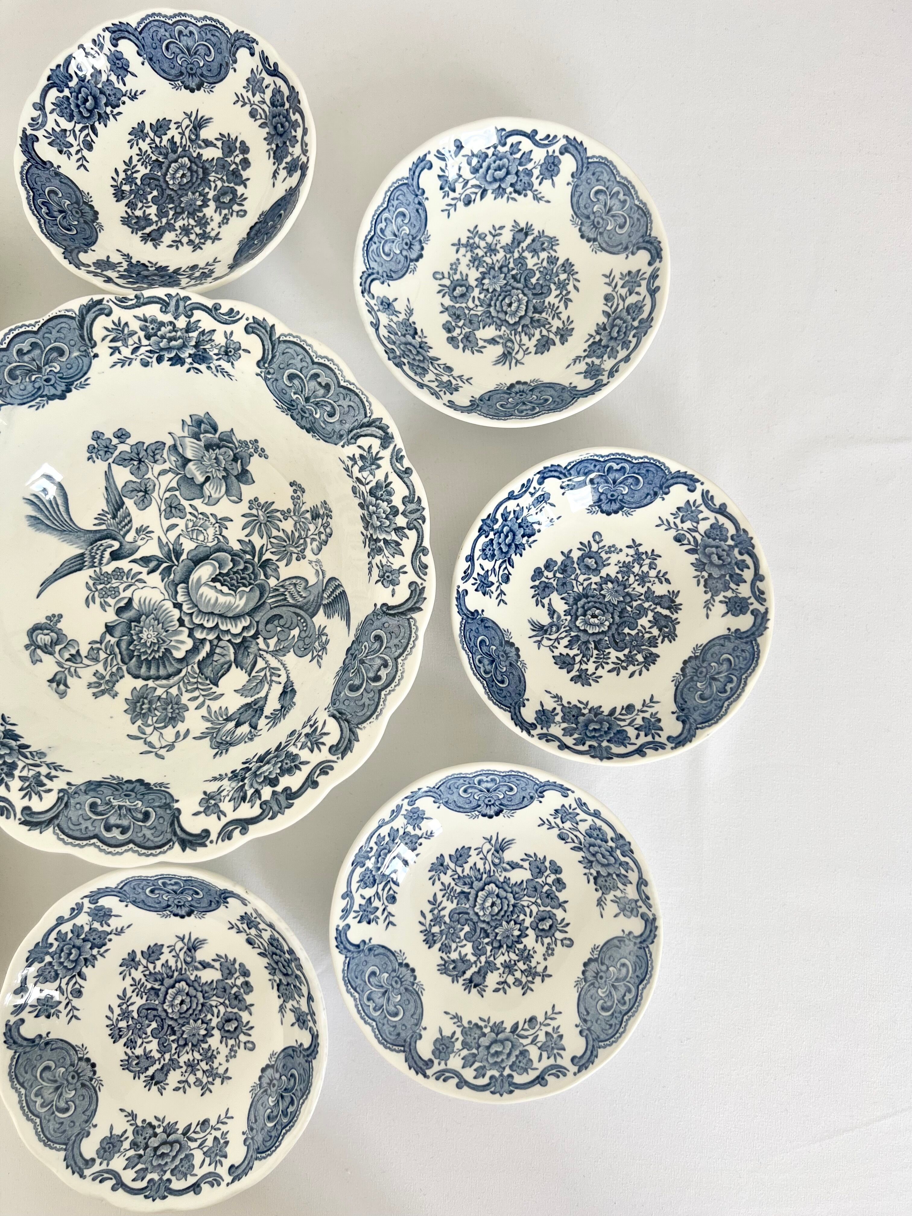 Service Ridgway Staffordshire 8 cups and hollow dishes model Windsor vintage English porcelain