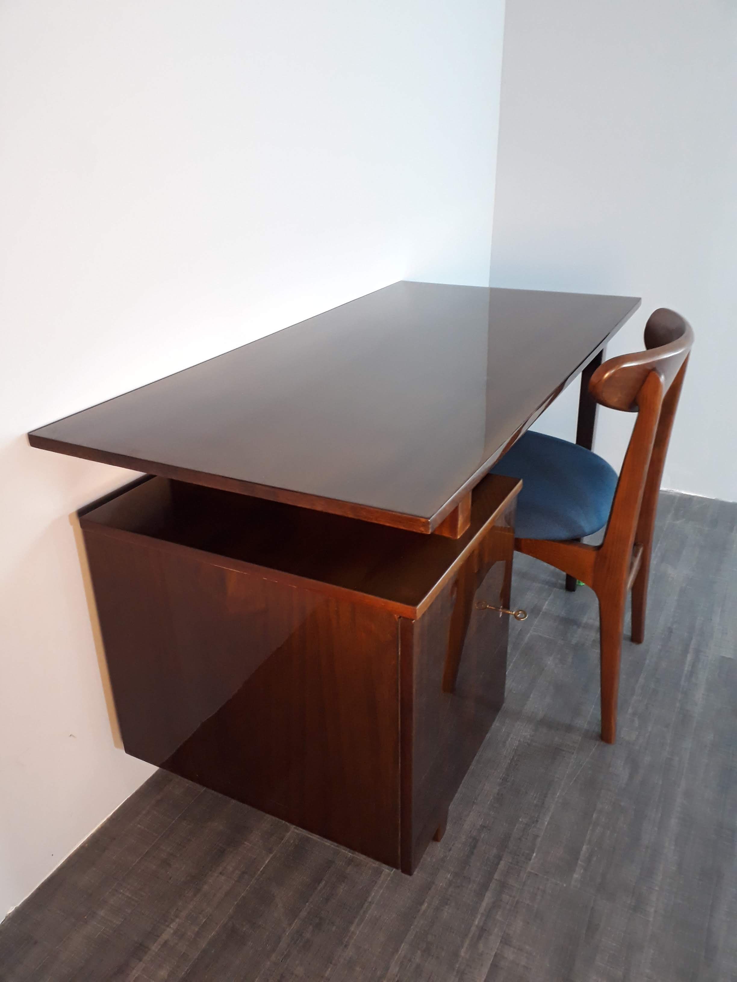 Desk Mr. Puchalski model 20-11 Vintage Polish 1959