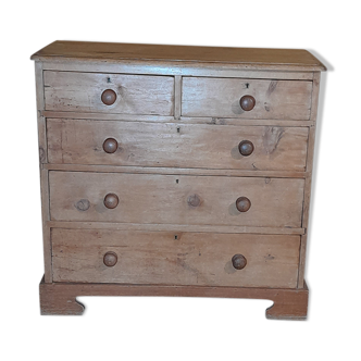 English chest of drawers