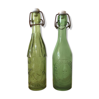 2 bouteilles bistrot verre porcelaine
