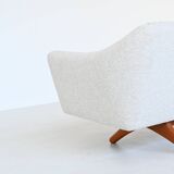 Illum Wikkelso model ML-140 three-seater sofa Laursen Denmark 1960