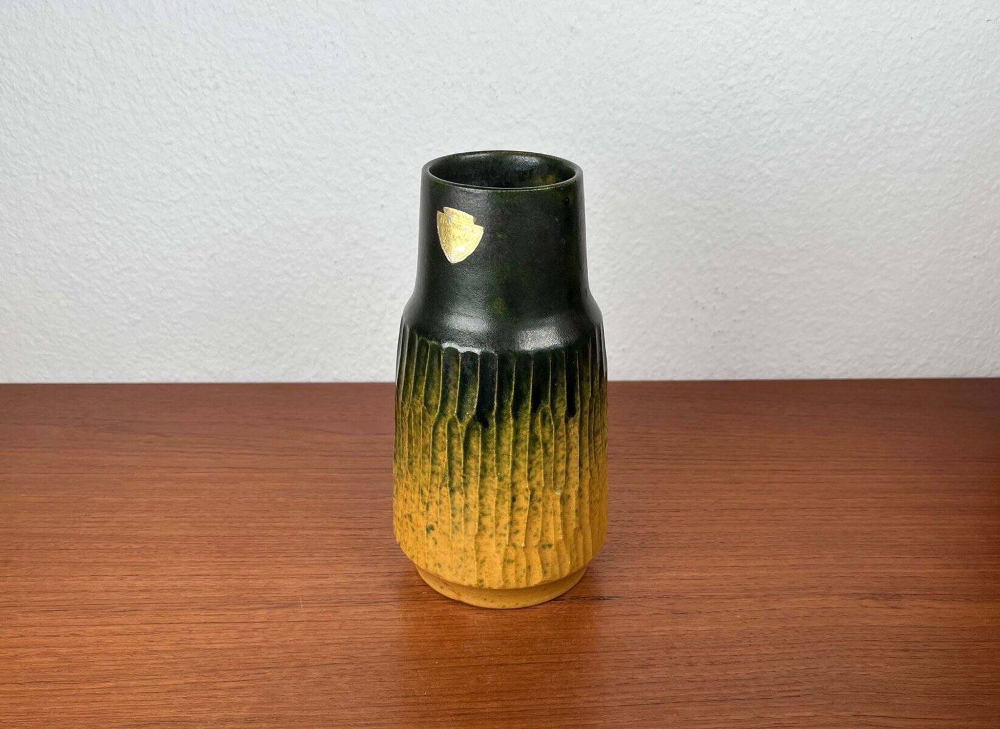 Danish studio pottery vase from the mid-20th century by Ernst Pottery, Faxe, 1960s.