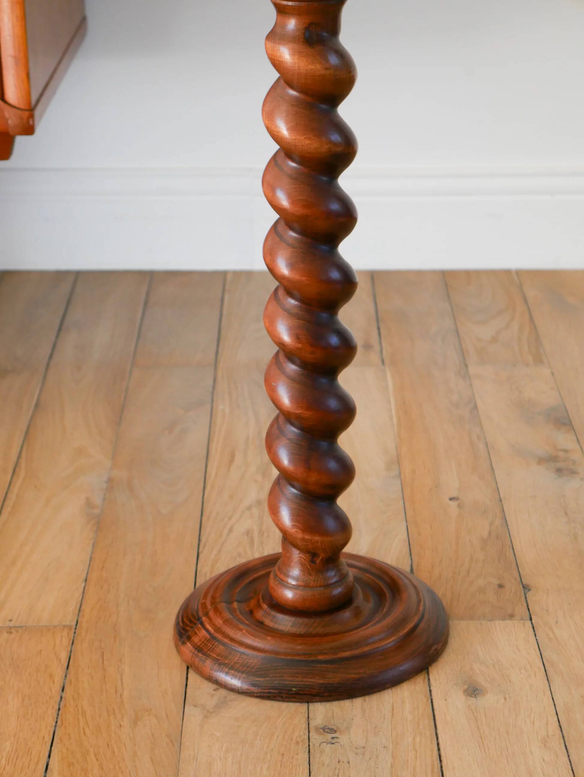 Ashtray on turned wooden legs, 1950