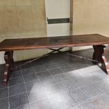Farm table