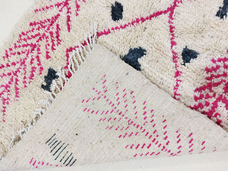 Moroccan Berbere carpet 290x90cm