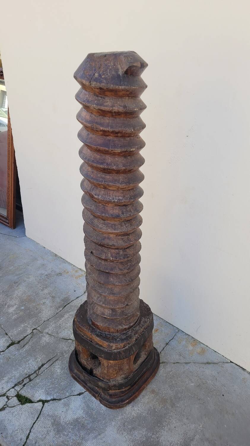 Old wooden press screw column 19th rustic folk art in oak