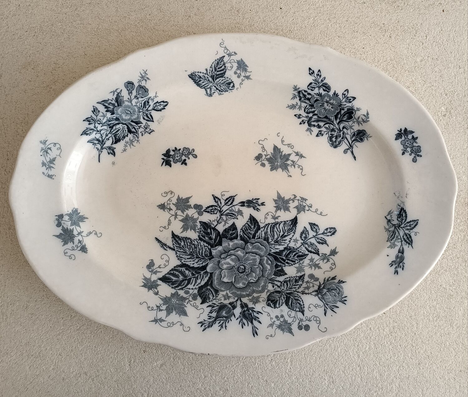 Large flat oval iron earth