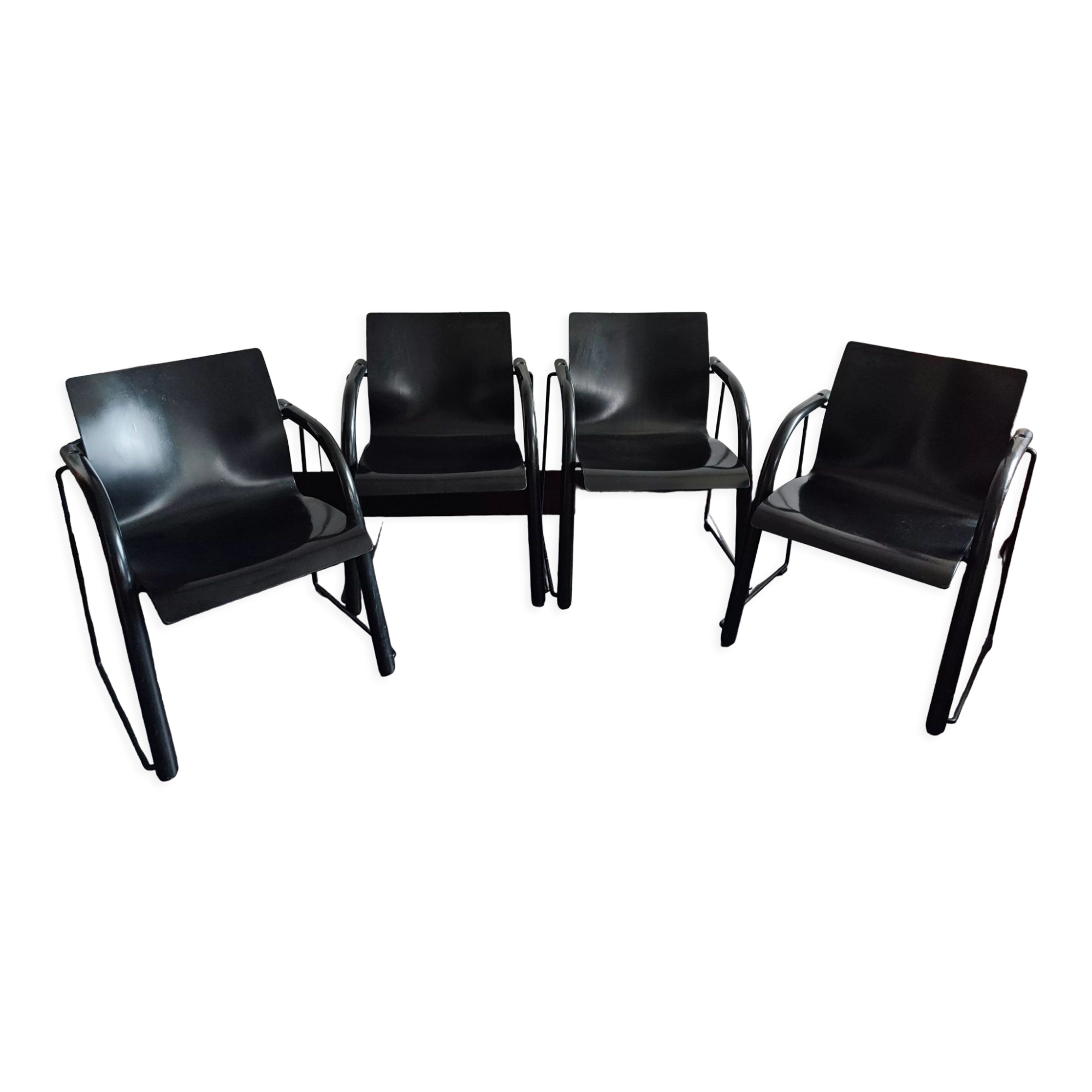 Thonet S320 black chairs