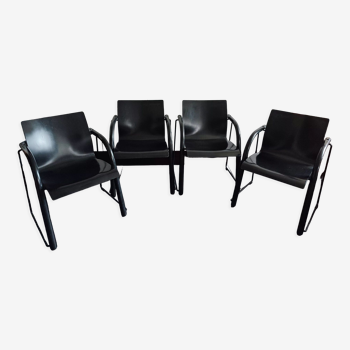 Black Thonet S320 chairs