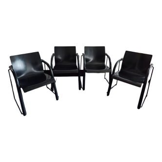 Black Thonet S320 chairs