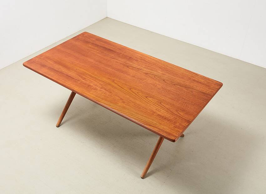 Table à manger AT-303 Sawhorse de Hans Wegner pour Andreas Tuck Danemark 1955