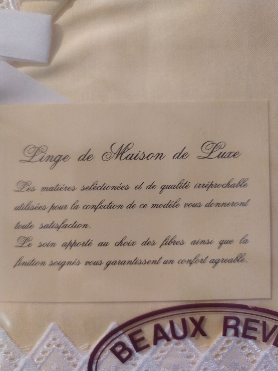 Old yellow and white lace bedding set from the Duchesse brand, 100% cotton