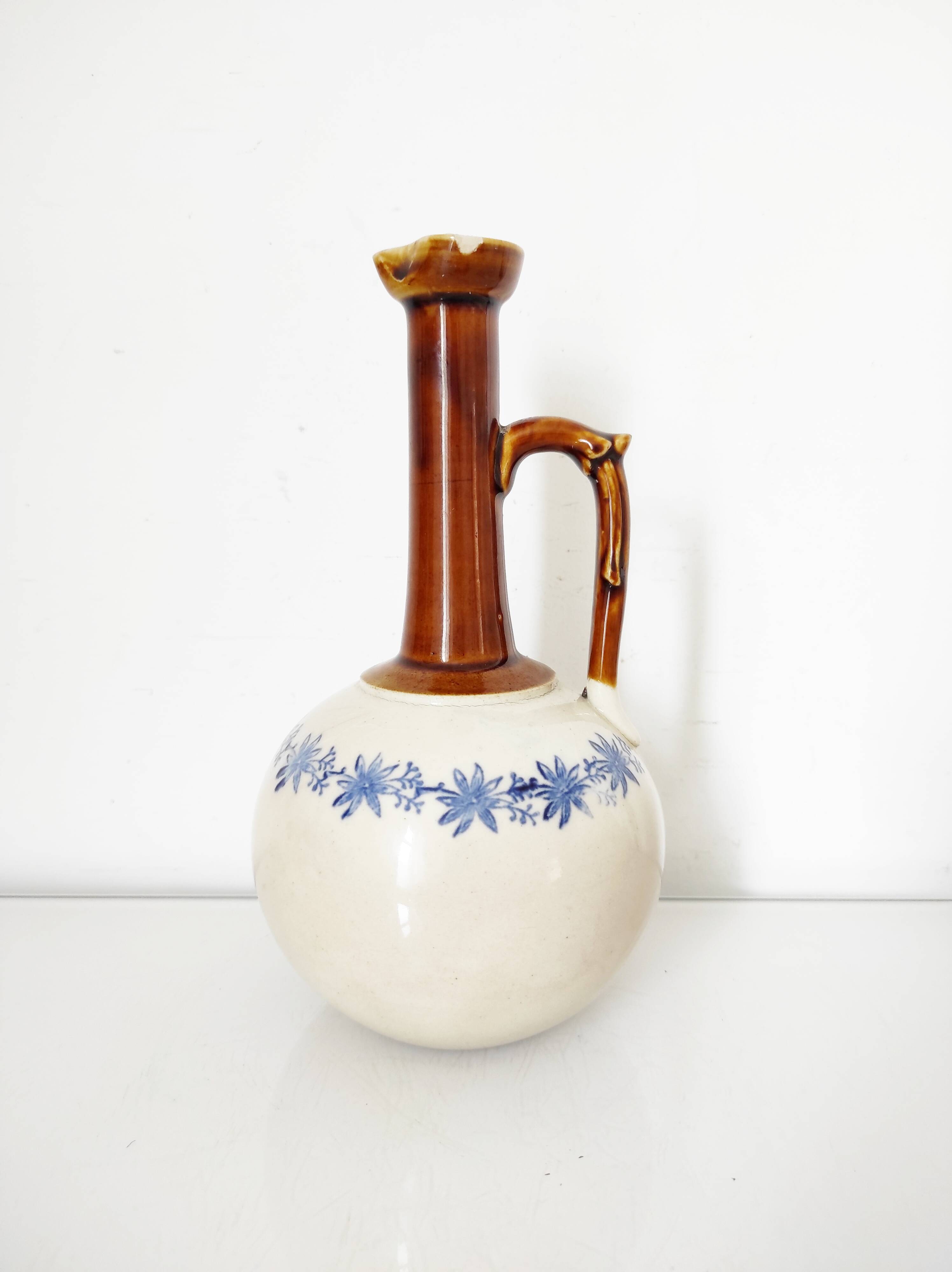 Vase, cruche Saint Uze en faïence "terre d'acier"