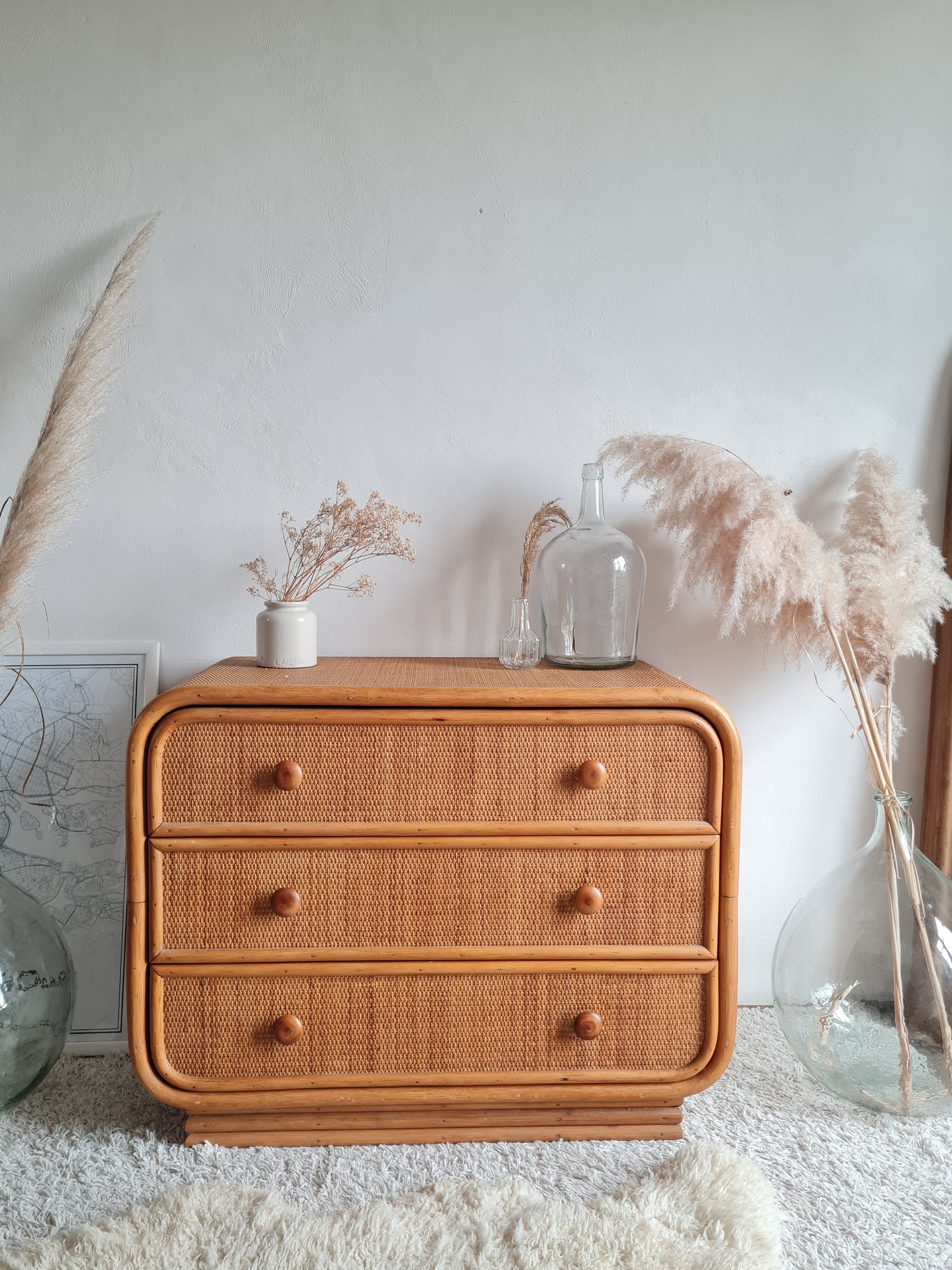 Commode en rotin vintage années 60