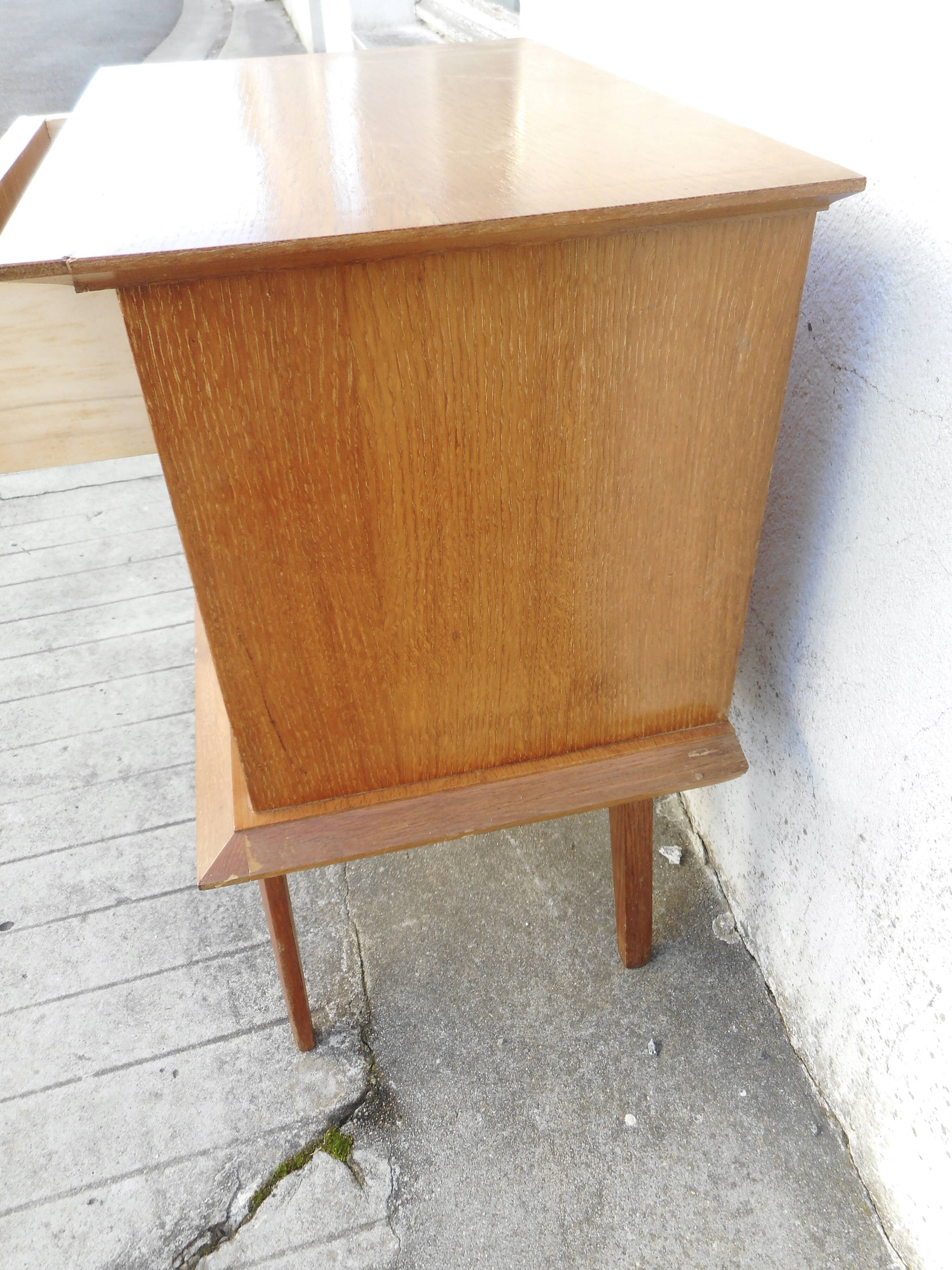 Vintage bedside in light wood