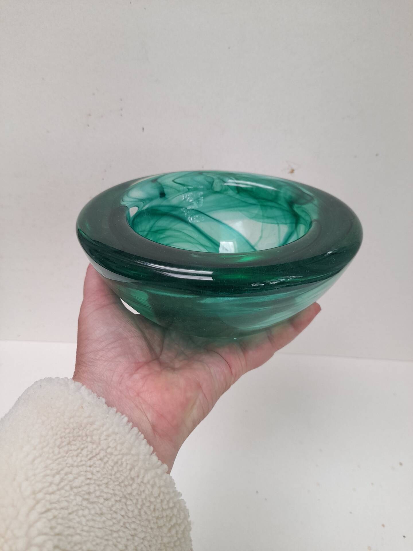 Atoll green bowl by Anna Ehrner for Kosta Boda