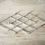 Expandable silver plated trivet