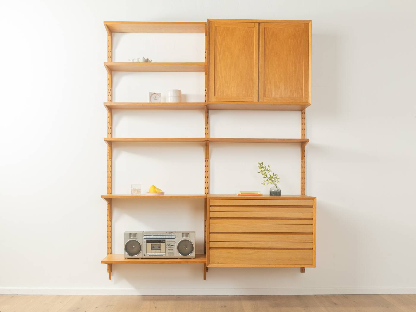 1960s wall shelf, Poul Cadovius