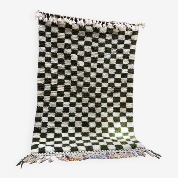 Khaki checkerboard rug 140x200cm