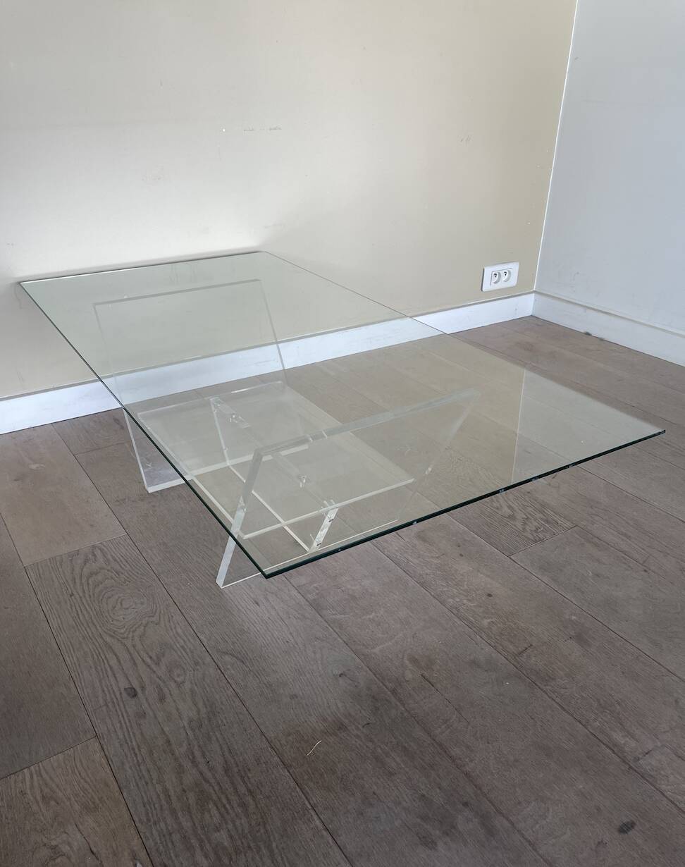Table basse en verre et plexiglas 1970