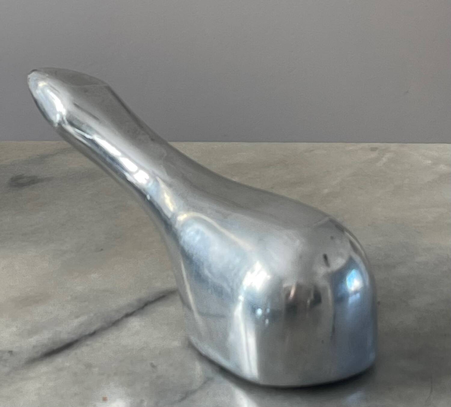 Ours stylised minimalist 1970.