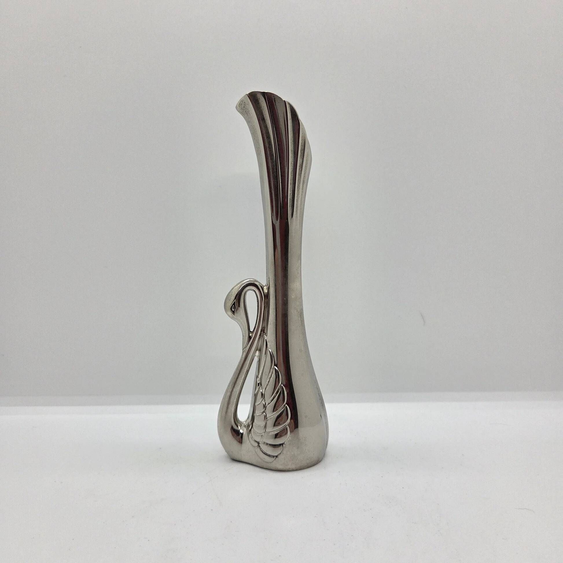 Silver-plated swan soliflore