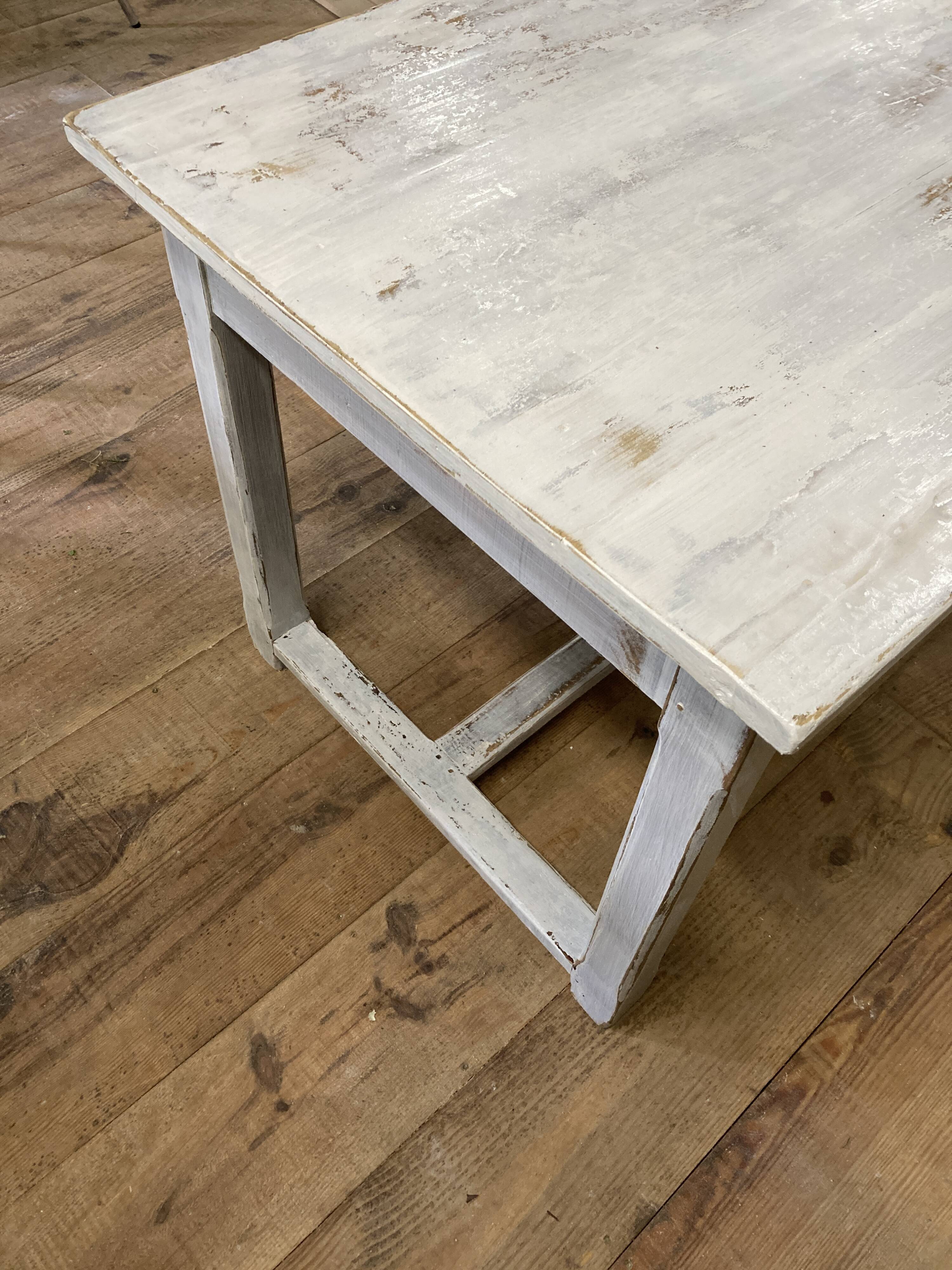 Farmhouse table 6 people white patinated in rectangular solid oak
