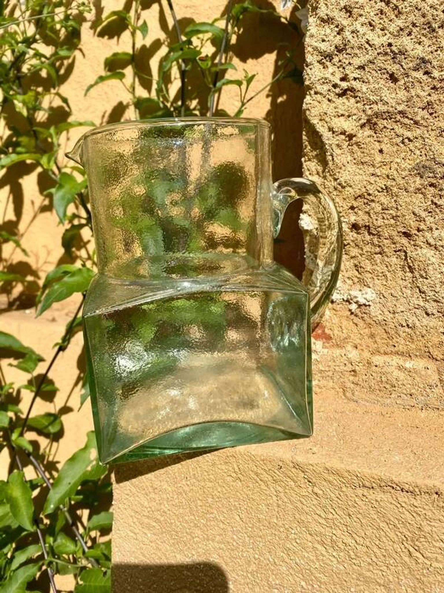Carafe en verre vintage neuve
