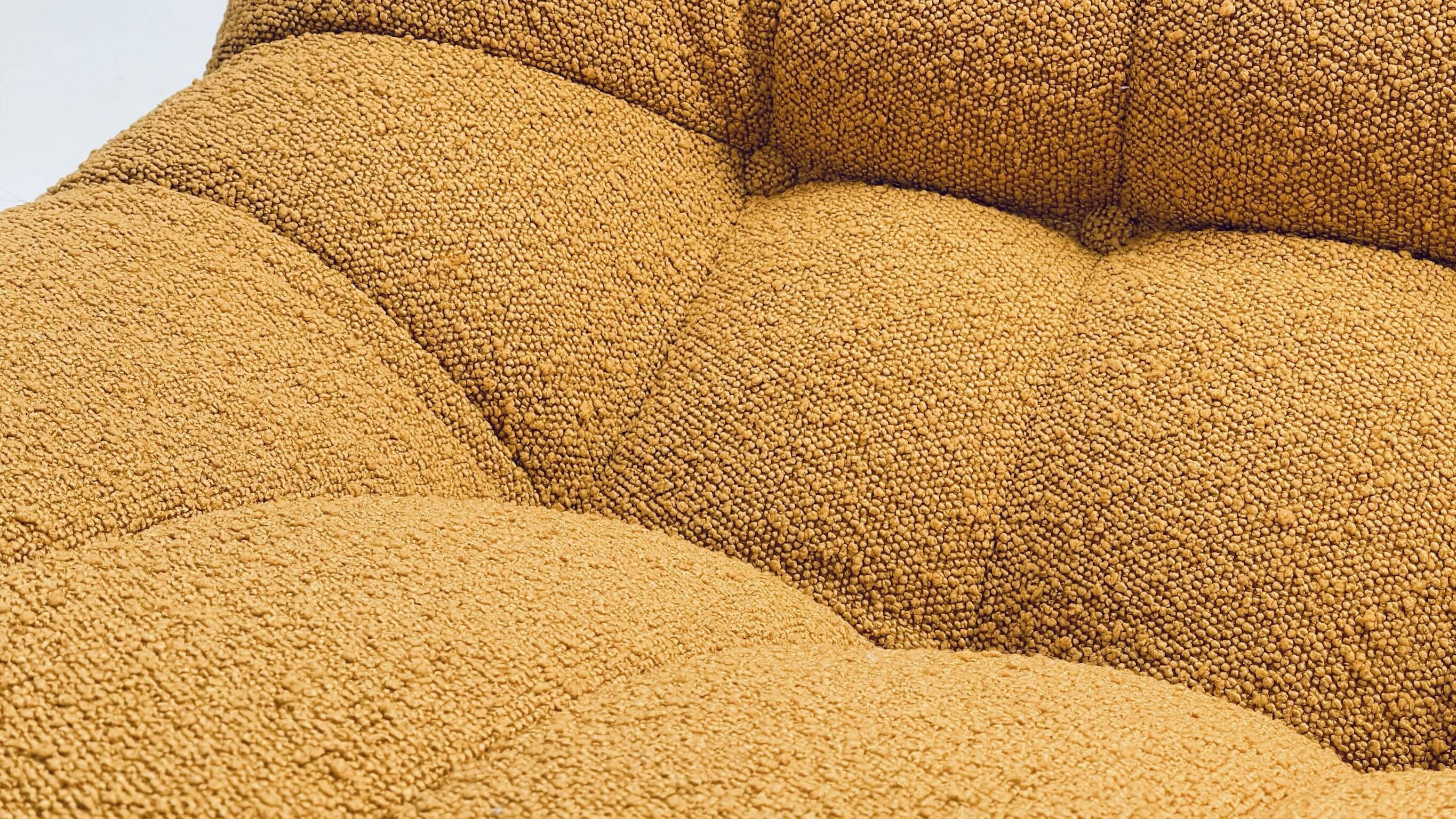 Yellow bouclé comfy Living room set