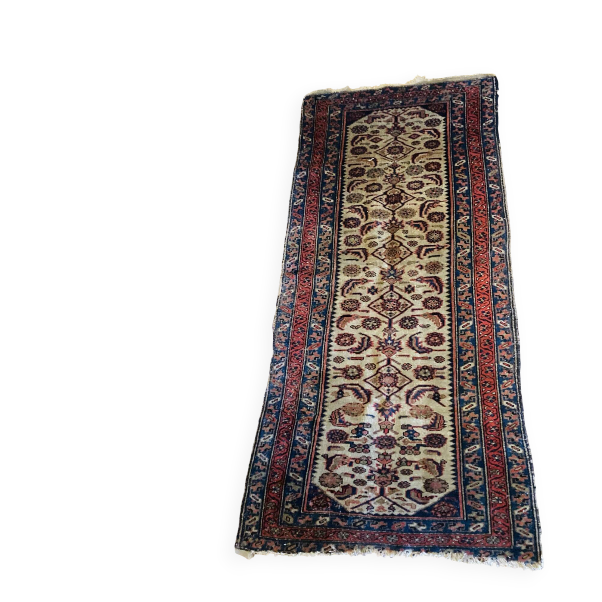 Oriental carpet from the early 20th century made of pure virgin wool, handmade.